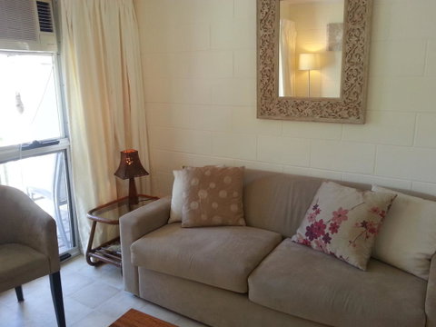 Clifton Sands Holiday Units - Sunshine Coast Guide 21