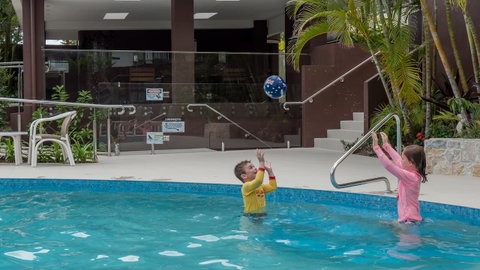Norfolk Luxury Beachfront Apartments - Sunshine Coast Guide 6