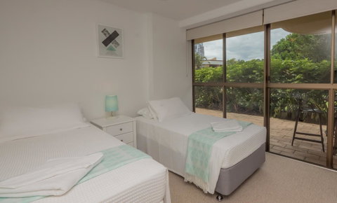 Norfolk Luxury Beachfront Apartments - Sunshine Coast Guide 18