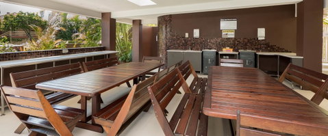 Norfolk Luxury Beachfront Apartments - Sunshine Coast Guide 7