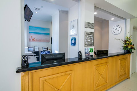 Oscar On Main Beach Resort - Sunshine Coast Guide 32