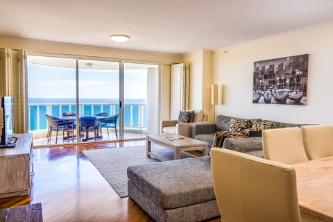 Oscar On Main Beach Resort - Sunshine Coast Guide 3