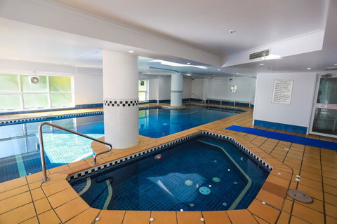 Oscar On Main Beach Resort - Sunshine Coast Guide 41