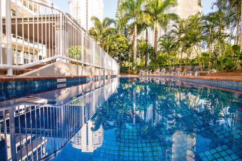Oscar On Main Beach Resort - Sunshine Coast Guide 34