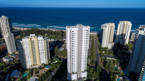 Oscar On Main Beach Resort - Sunshine Coast Guide 18