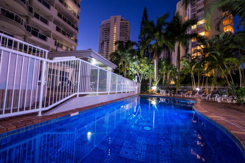 Oscar On Main Beach Resort - Sunshine Coast Guide 35