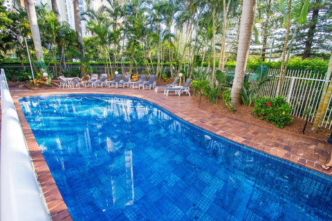 Oscar On Main Beach Resort - Sunshine Coast Guide 9