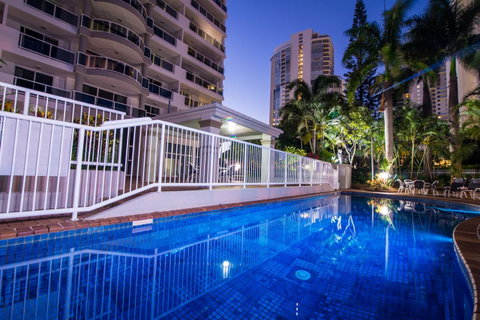 Oscar On Main Beach Resort - Sunshine Coast Guide 36