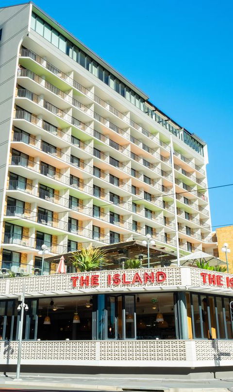 The Island Gold Coast - Sunshine Coast Guide 39