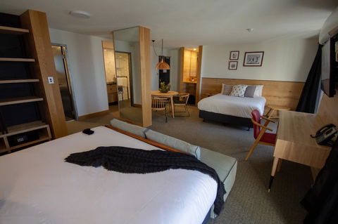 The Island Gold Coast - Sunshine Coast Guide 10