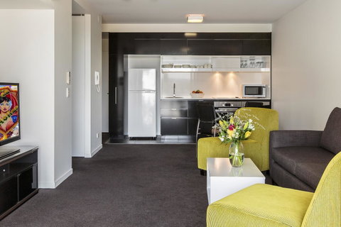 Code Apartments - Sunshine Coast Guide 36