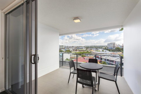 Code Apartments - Sunshine Coast Guide 39