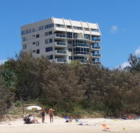84 The Spit Holiday Apartments