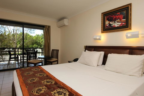 Novena Palms Motel - Sunshine Coast Guide 11