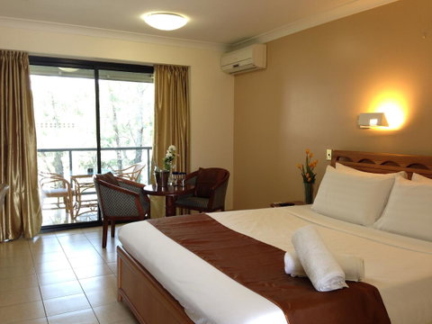 Novena Palms Motel - Sunshine Coast Guide 17