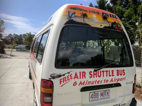 Novena Palms Motel - Sunshine Coast Guide 0