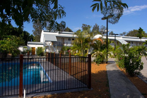 Novena Palms Motel - Sunshine Coast Guide 6
