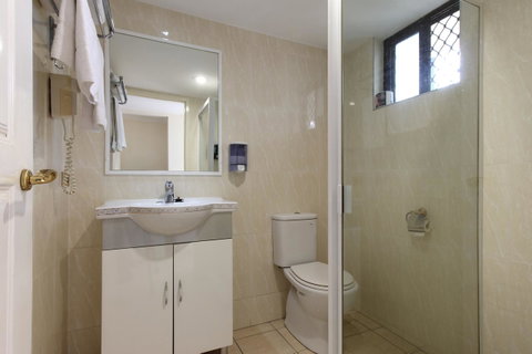 Novena Palms Motel - Sunshine Coast Guide 19