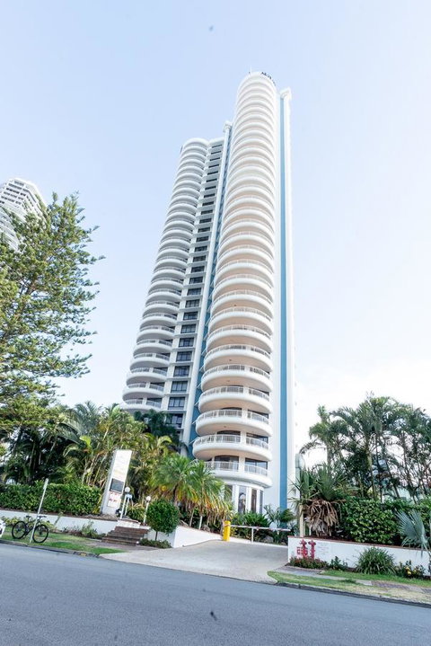Excluza - Sunshine Coast Guide 5