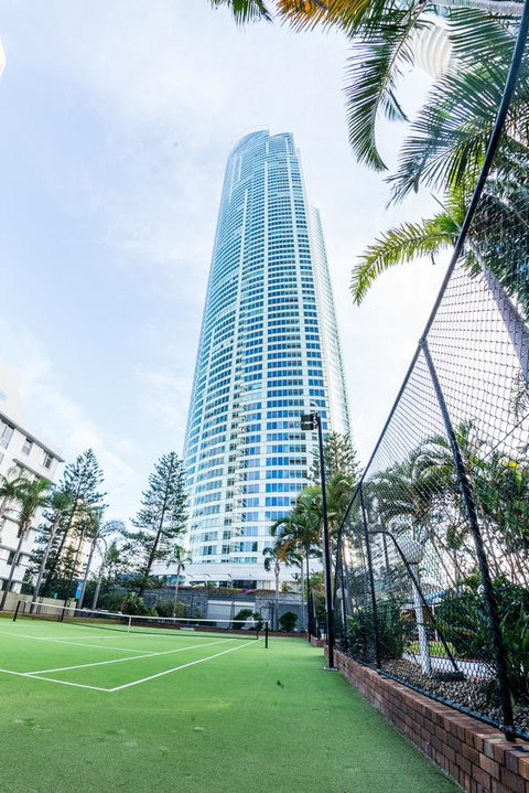 Excluza - Sunshine Coast Guide 6