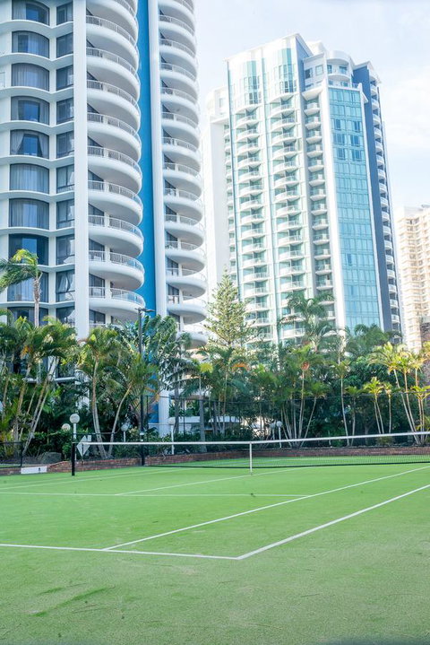 Excluza - Sunshine Coast Guide 8