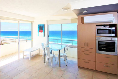 Equinox Resort - Sunshine Coast Guide 4