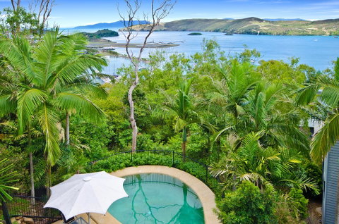 Oasis Apartments On Hamilton Island By HIHA - Sunshine Coast Guide 44