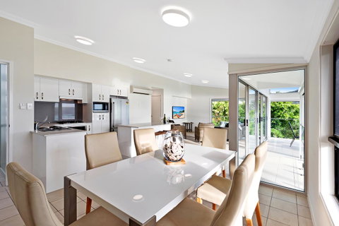 Oasis Apartments On Hamilton Island By HIHA - Sunshine Coast Guide 39