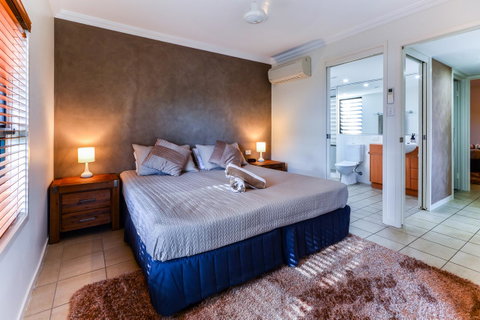 Oasis Apartments On Hamilton Island By HIHA - Sunshine Coast Guide 9