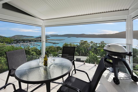Oasis Apartments On Hamilton Island By HIHA - Sunshine Coast Guide 30
