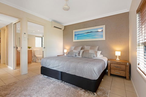 Oasis Apartments On Hamilton Island By HIHA - Sunshine Coast Guide 17