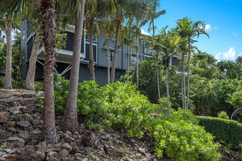 Oasis Apartments On Hamilton Island By HIHA - Sunshine Coast Guide 23