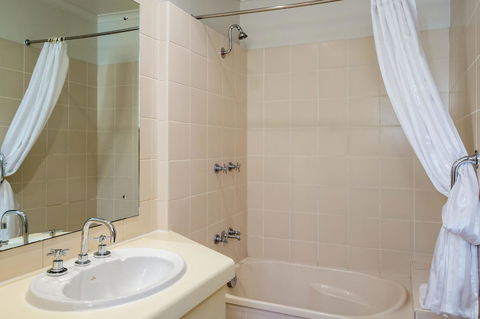 Cairns Colonial Club Resort - Sunshine Coast Guide 31