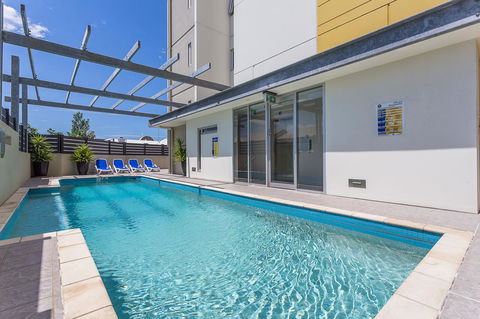 Oxygen Apartments - Sunshine Coast Guide 10
