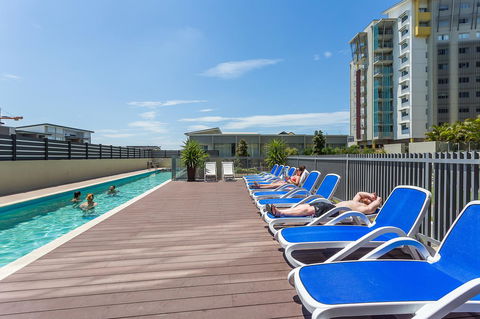 Oxygen Apartments - Sunshine Coast Guide 17