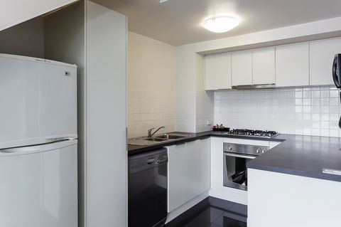 Oxygen Apartments - Sunshine Coast Guide 23