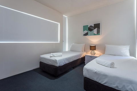 Oxygen Apartments - Sunshine Coast Guide 21