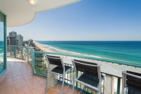 The Waterford On Main Beach - Sunshine Coast Guide 12