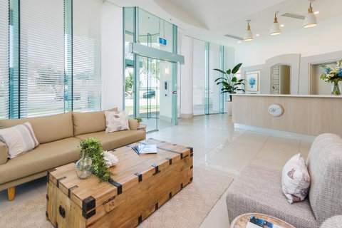 The Waterford On Main Beach - Sunshine Coast Guide 13
