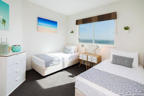 The Waterford On Main Beach - Sunshine Coast Guide 11