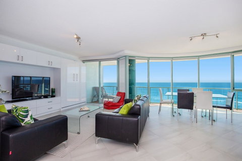 The Waterford On Main Beach - Sunshine Coast Guide 22