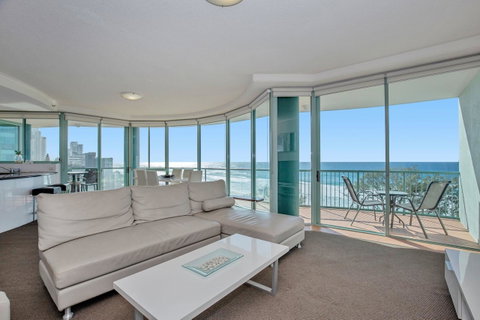 The Waterford On Main Beach - Sunshine Coast Guide 18