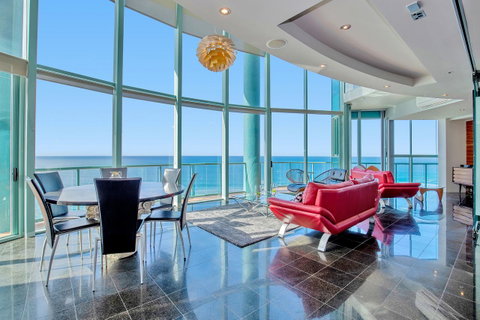 The Waterford On Main Beach - Sunshine Coast Guide 44