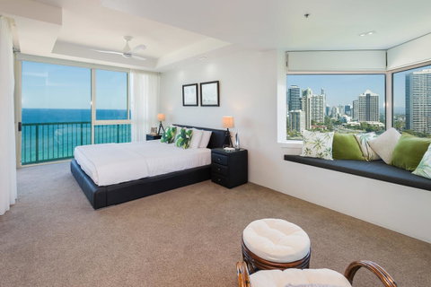 The Waterford On Main Beach - Sunshine Coast Guide 4