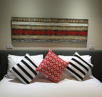 Calamvale Hotel Suites and Conference Centre - Sunshine Coast Guide