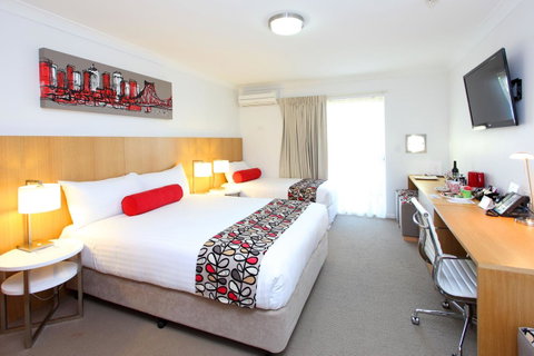 Best Western Gregory Terrace - Sunshine Coast Guide 0