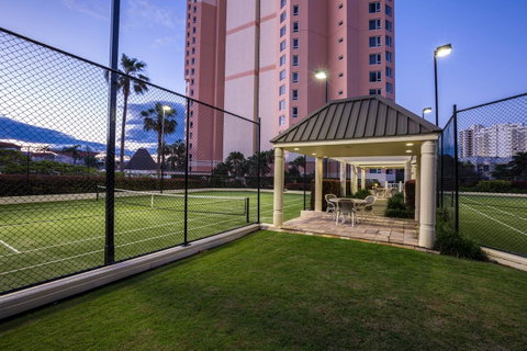 Belle Maison Apartments - Official - Sunshine Coast Guide 16