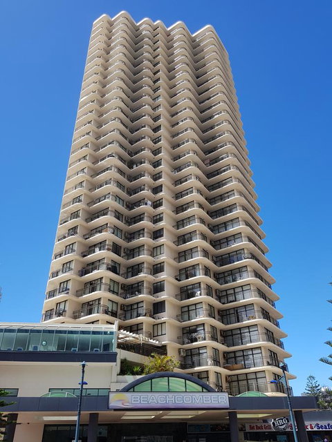 Beachcomber Holiday Apartment - Sunshine Coast Guide 15