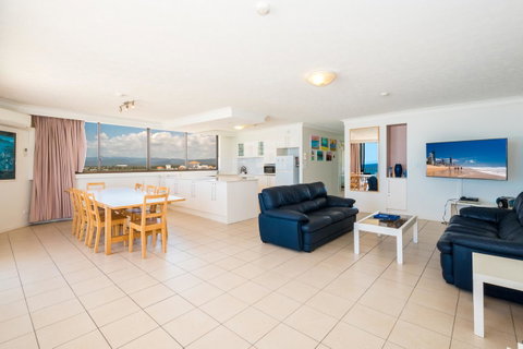 Breakers North Absolute Beachfront Apartments - Official - Sunshine Coast Guide 30