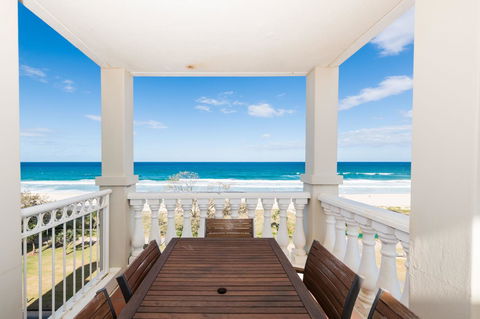 La Grande Apartments - Sunshine Coast Guide 17